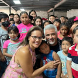 Mission team meets with children during Juárez outreach